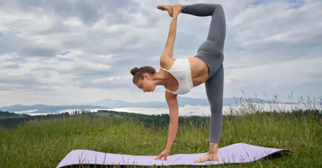 What Is a Vinyasa Yoga Sequence